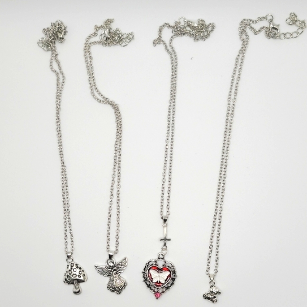 🌟Silver Pendant Necklace Set🌟